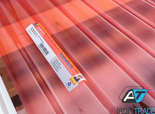 Купити Хвилястий полікарбонат SUNTUF Iron 0,8 мм Червоний 900x2000 мм (прозорий шифер)